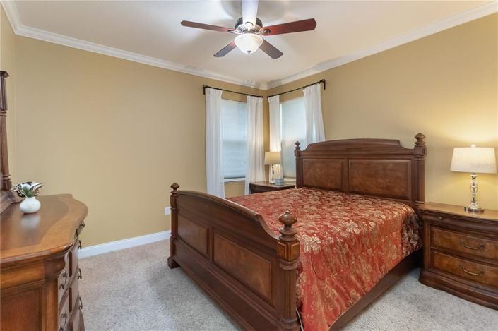 Image No.21-6 Bed House for sale