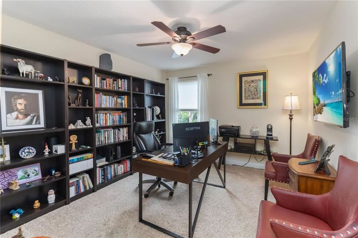 Image No.31-6 Bed House for sale