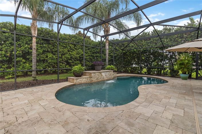 Image No.42-6 Bed House for sale