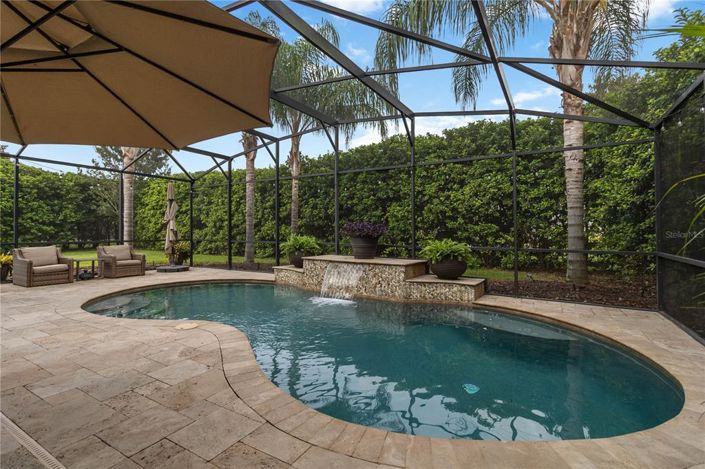 Image No.44-6 Bed House for sale