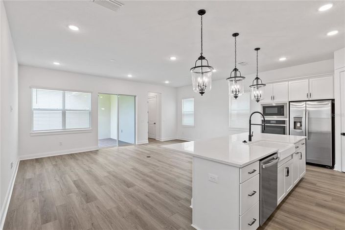 Image No.12-4 Bed House for sale