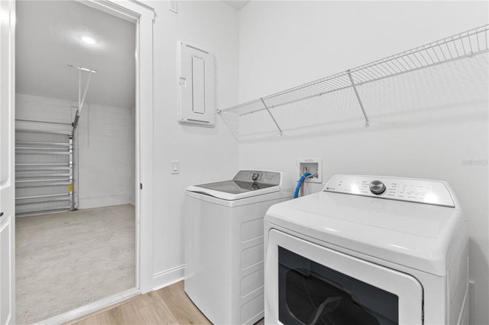 Image No.38-4 Bed House for sale