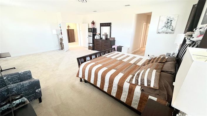 Image No.21-5 Bed House for sale