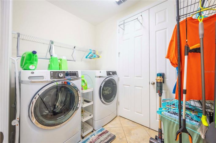 Image No.25-5 Bed House for sale