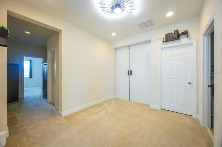 Image No.27-5 Bed House for sale