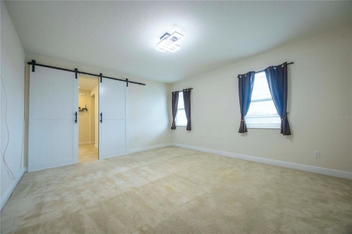 Image No.34-5 Bed House for sale