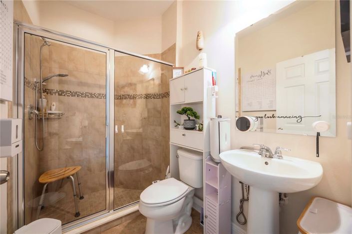 Image No.51-5 Bed House for sale