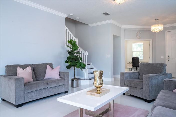 Image No.22-4 Bed House for sale