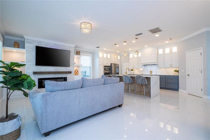 Image No.25-4 Bed House for sale