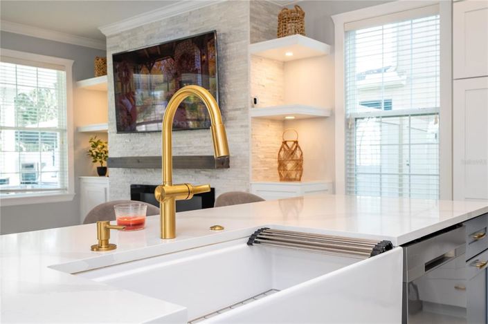 Image No.34-4 Bed House for sale