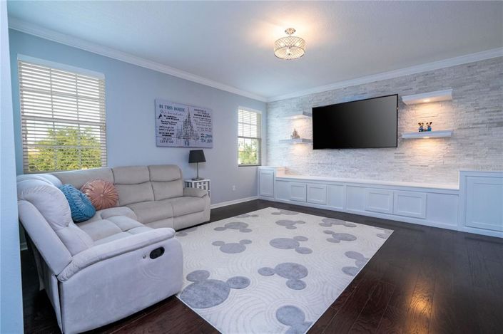 Image No.49-4 Bed House for sale