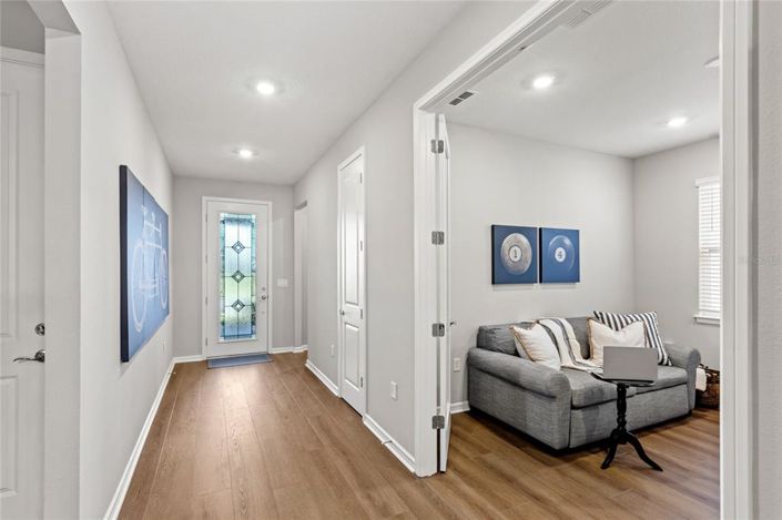 Image No.5-2 Bed House for sale