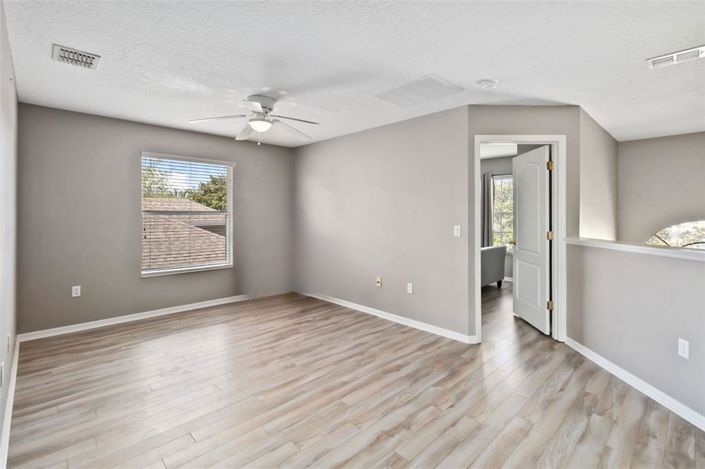 Image No.14-4 Bed House for sale