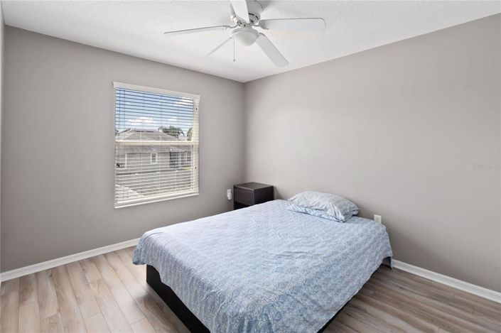 Image No.18-4 Bed House for sale