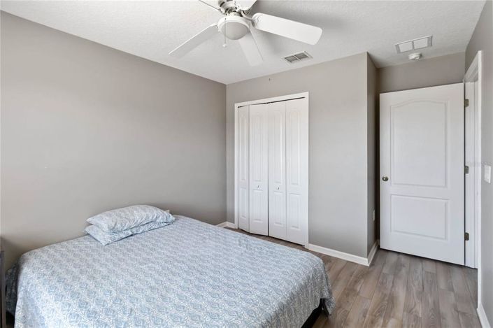 Image No.19-4 Bed House for sale