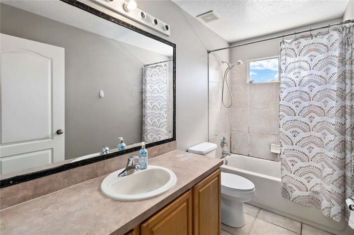 Image No.20-4 Bed House for sale