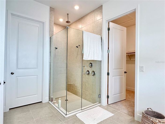 Image No.25-4 Bed House for sale