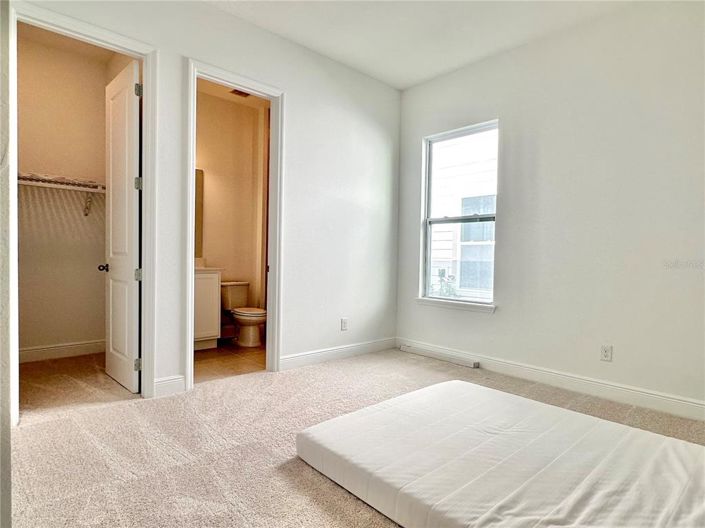 Image No.34-4 Bed House for sale