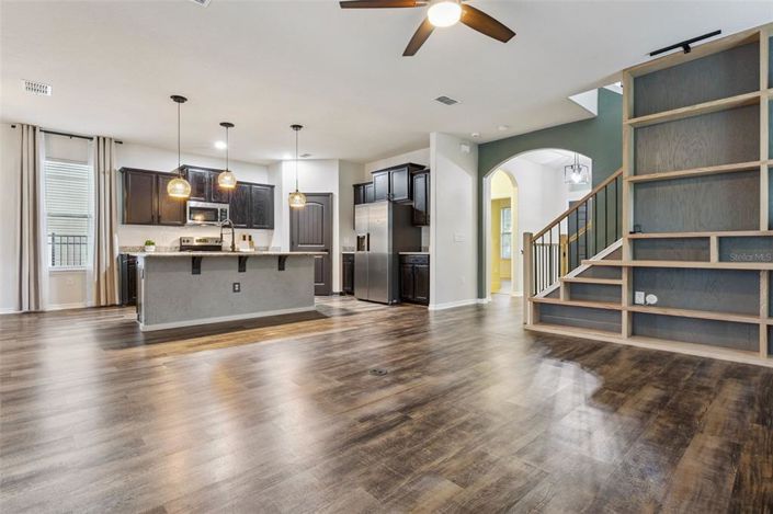 Image No.13-4 Bed House for sale