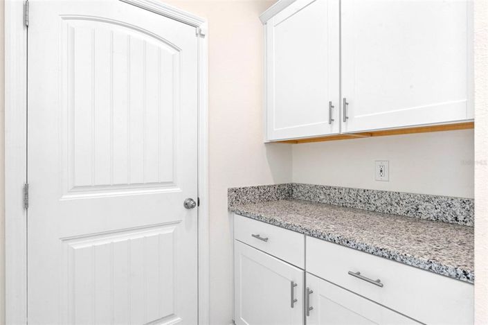 Image No.11-4 Bed House for sale