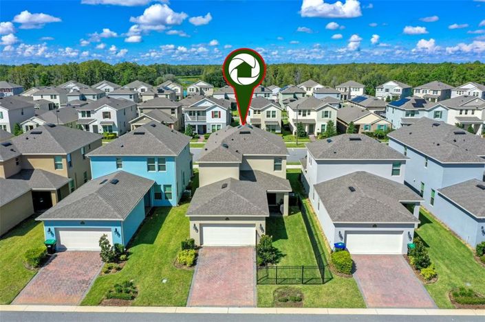 Image No.2-4 Bed House for sale