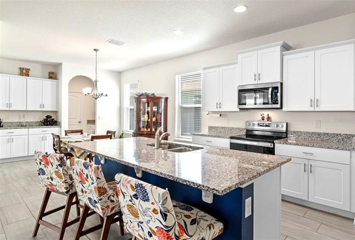 Image No.5-4 Bed House for sale