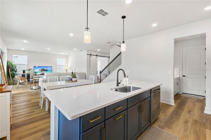 Image No.28-4 Bed House for sale