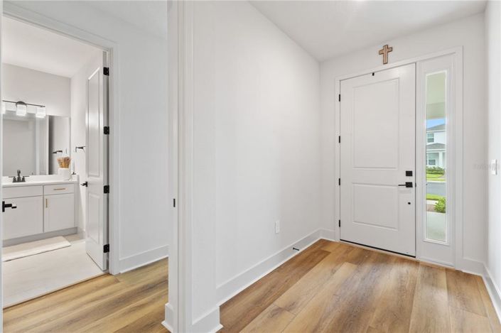 Image No.6-4 Bed House for sale