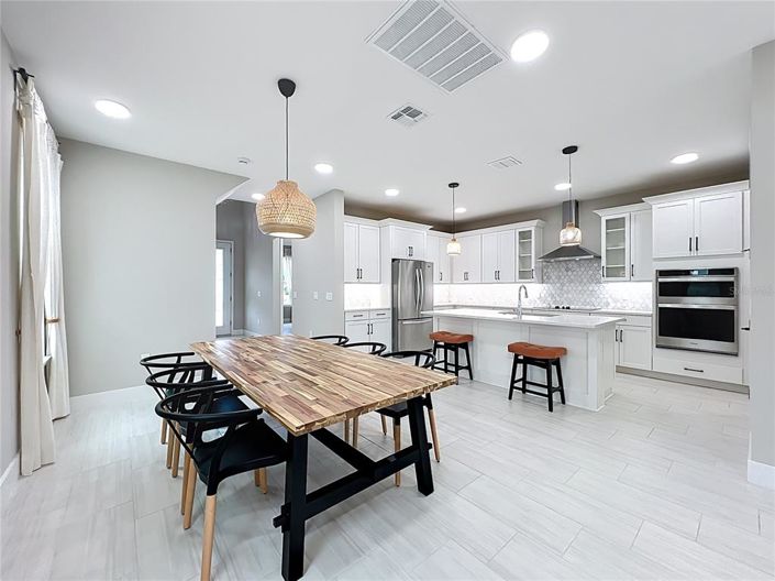 Image No.12-4 Bed House for sale