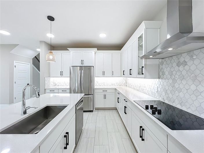 Image No.18-4 Bed House for sale