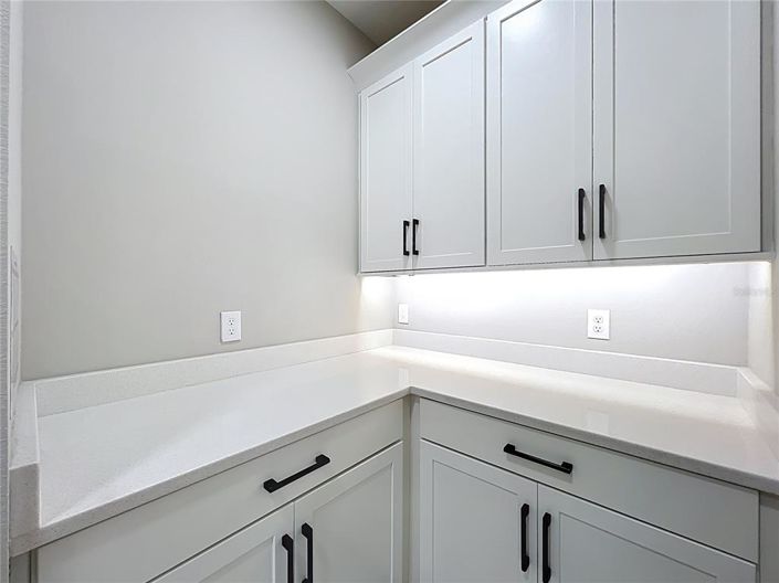 Image No.20-4 Bed House for sale