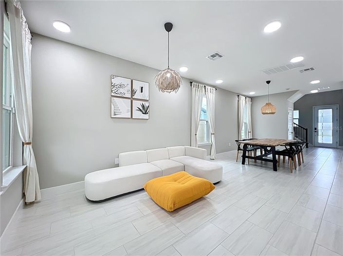 Image No.26-4 Bed House for sale