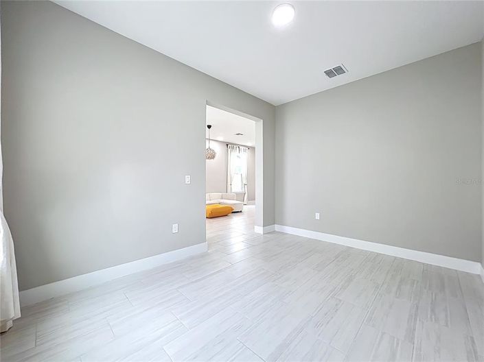 Image No.30-4 Bed House for sale