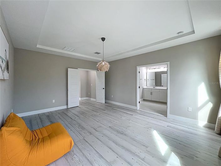 Image No.52-4 Bed House for sale