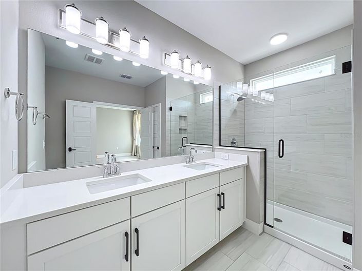 Image No.53-4 Bed House for sale