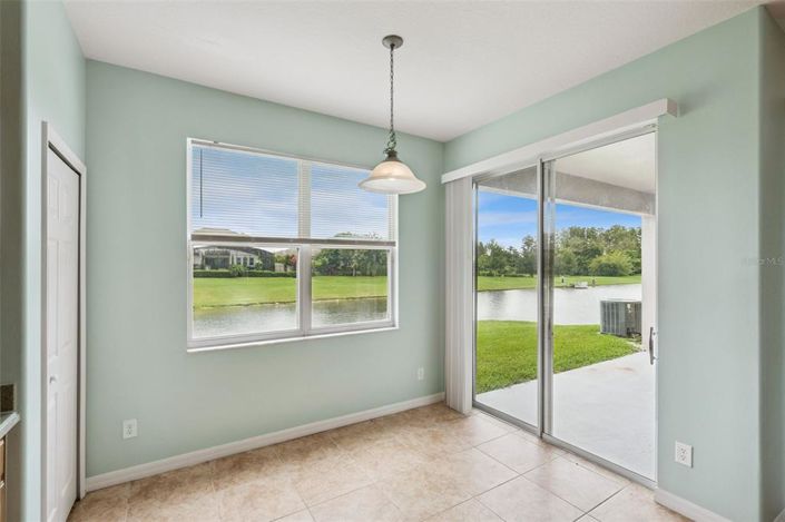 Image No.14-5 Bed House for sale