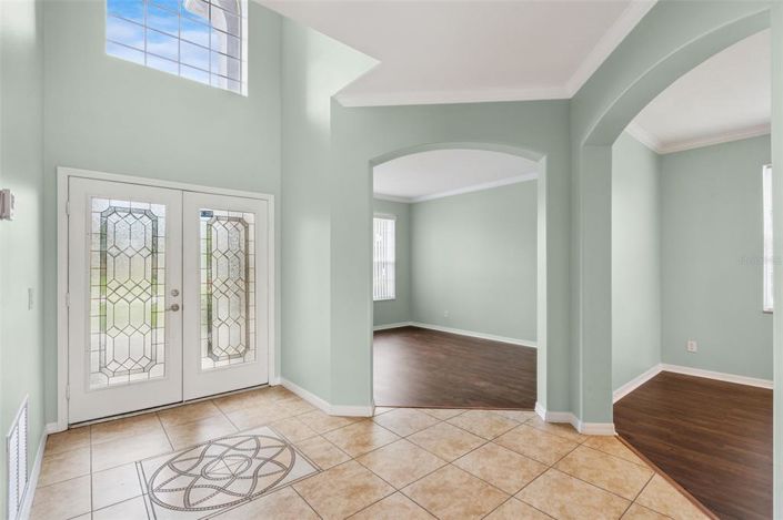 Image No.2-5 Bed House for sale