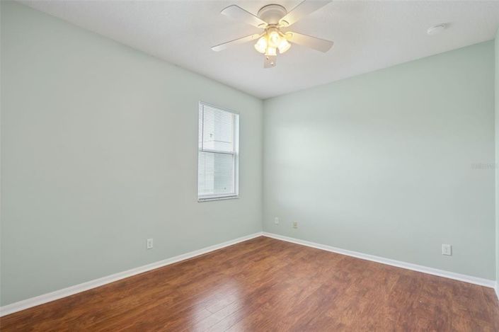 Image No.21-5 Bed House for sale