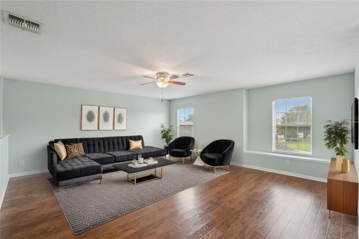 Image No.24-5 Bed House for sale