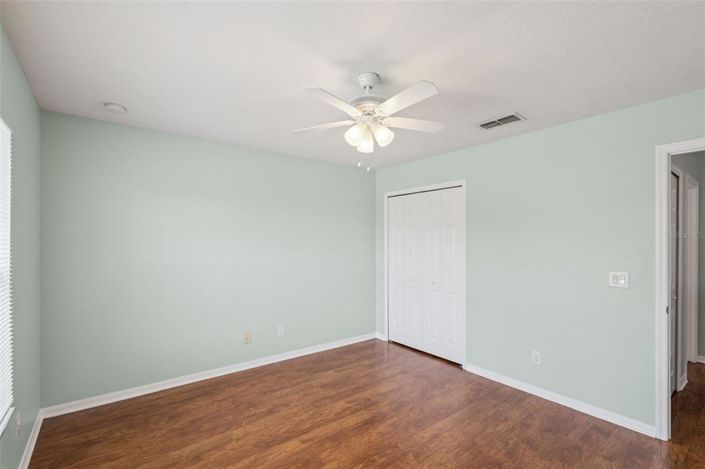 Image No.26-5 Bed House for sale