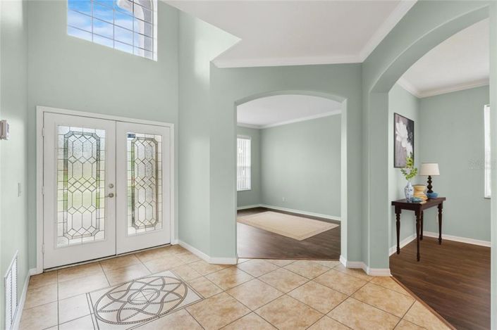 Image No.3-5 Bed House for sale