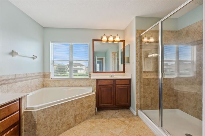 Image No.39-5 Bed House for sale