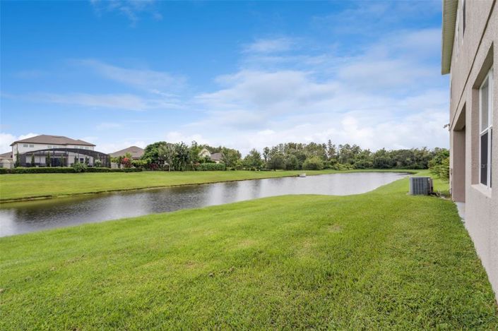 Image No.44-5 Bed House for sale