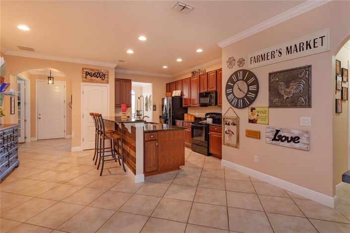 Image No.14-3 Bed House for sale