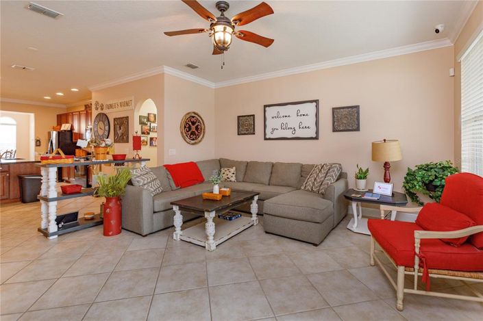 Image No.16-3 Bed House for sale