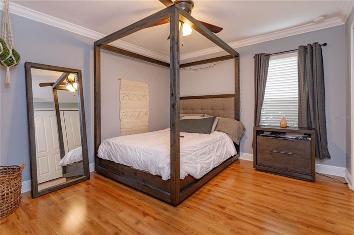 Image No.17-3 Bed House for sale