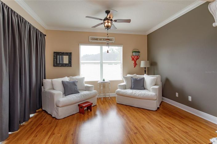 Image No.21-3 Bed House for sale