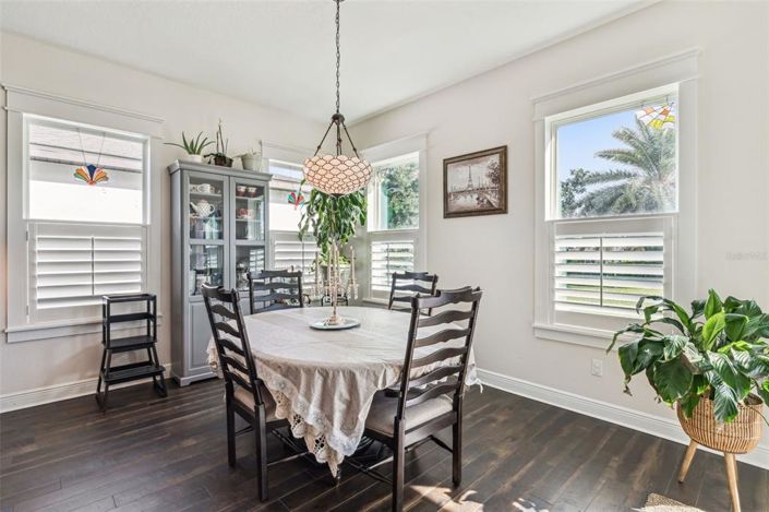 Image No.12-5 Bed House for sale