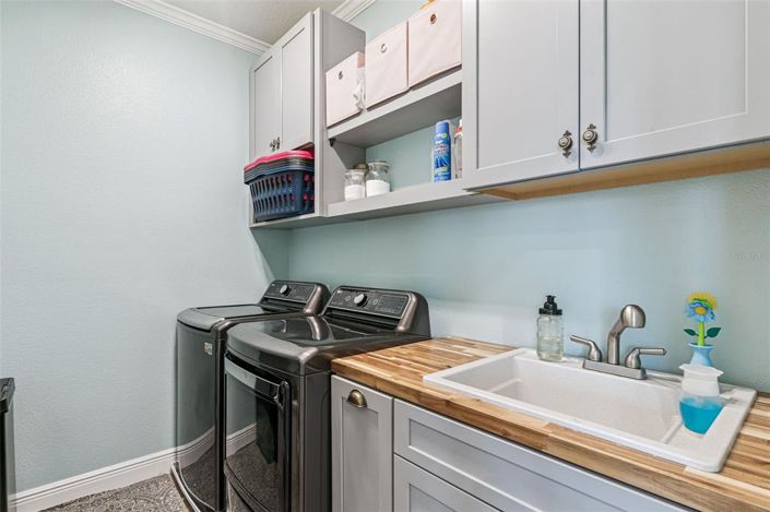 Image No.19-5 Bed House for sale