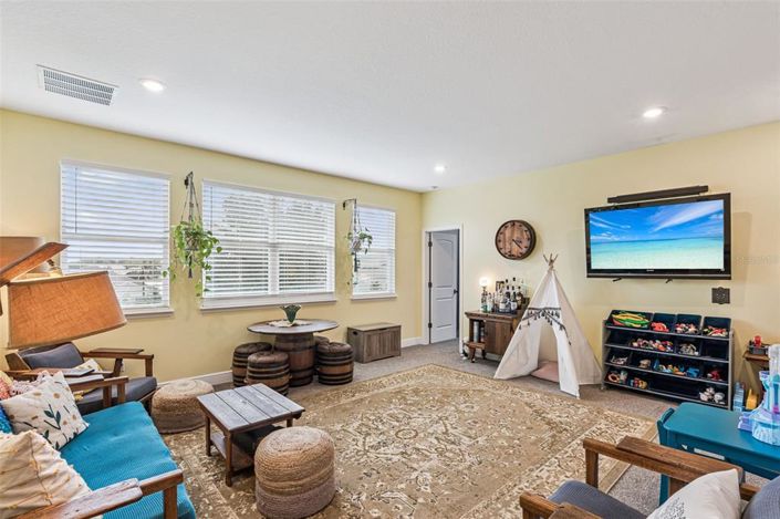 Image No.23-5 Bed House for sale